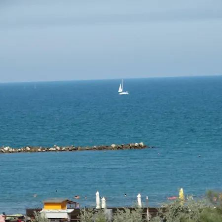 Lido Adriano Beach Apartament *